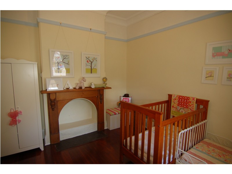 60 East Street, Guildford WA 6055