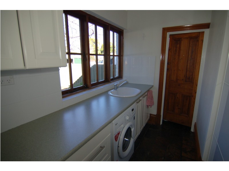 60 East Street, Guildford WA 6055