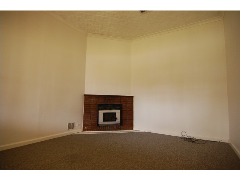 8 Fifth Avenue, Bassendean WA 6054