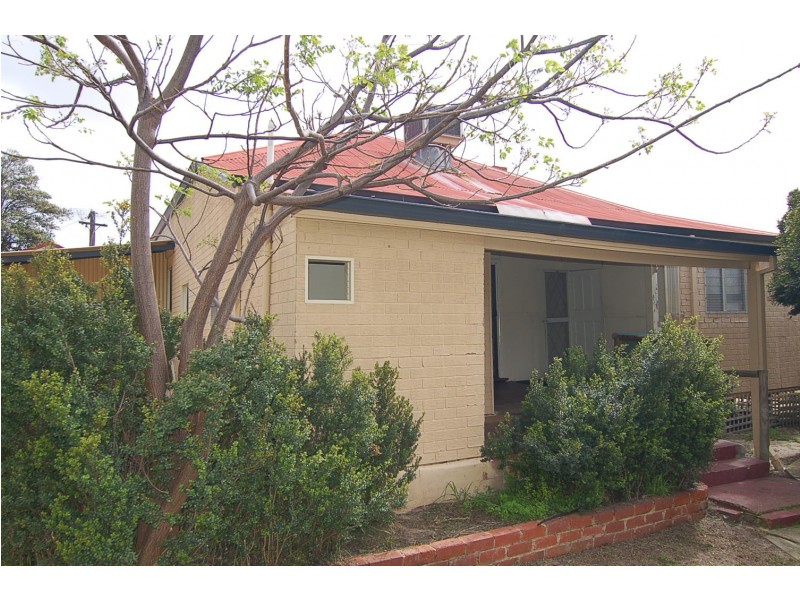 8 Fifth Avenue, Bassendean WA 6054