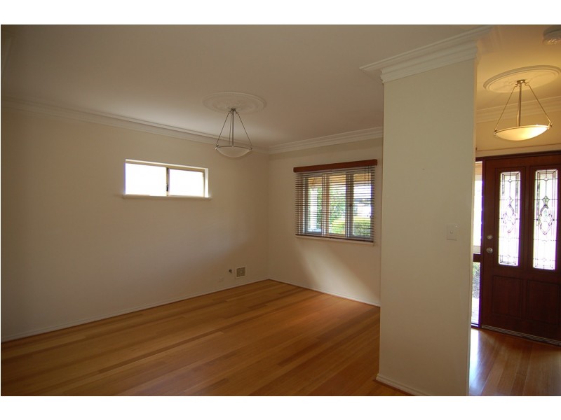 9 Stephen Street, Guildford WA 6055