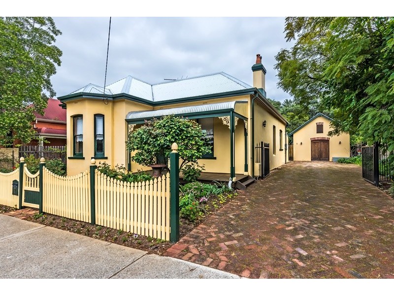 7 Olive Street, Guildford WA 6055