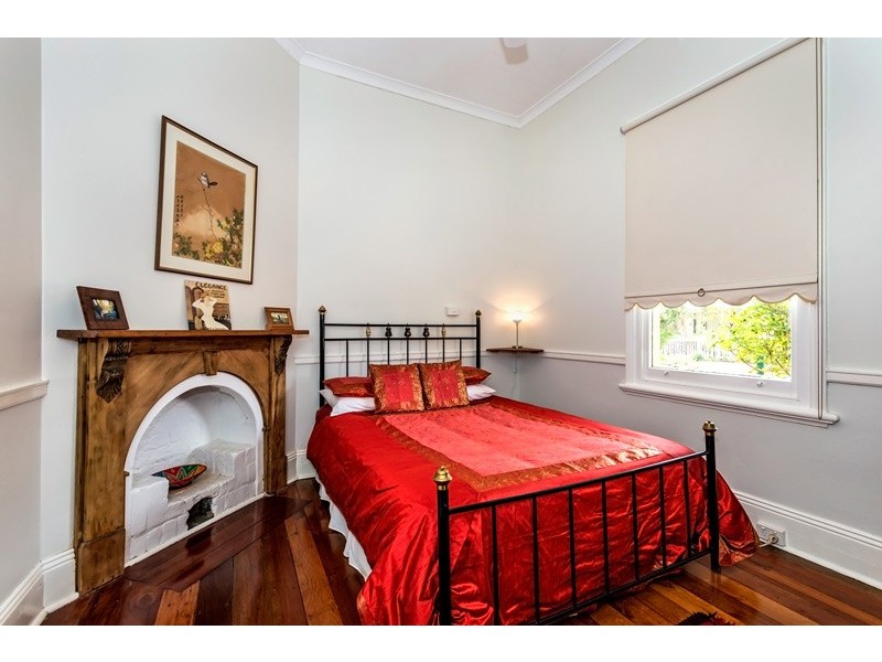 7 Olive Street, Guildford WA 6055