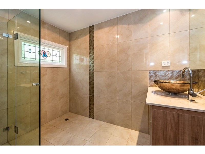 7 Olive Street, Guildford WA 6055