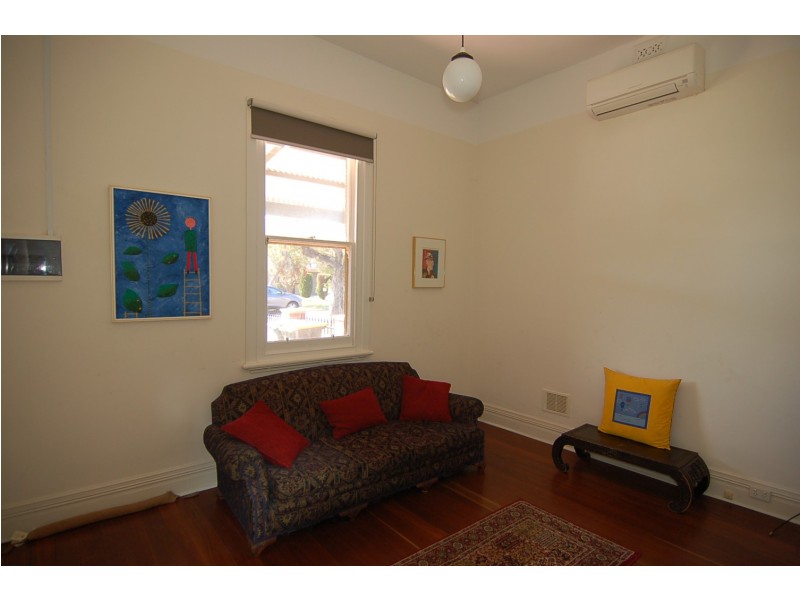 39 North Street, Midland WA 6056