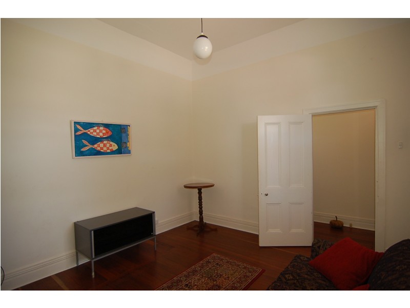 39 North Street, Midland WA 6056