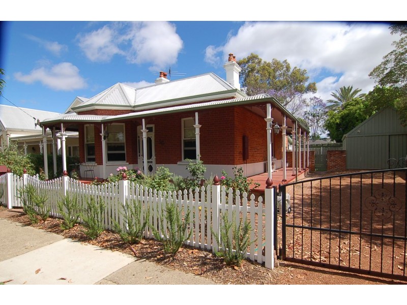 36 Helena Street, Guildford WA 6055