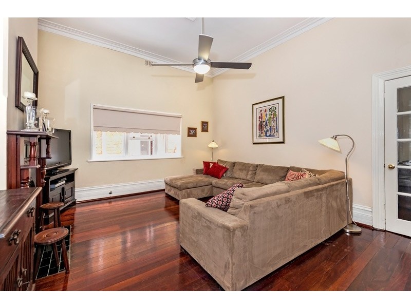 36 Helena Street, Guildford WA 6055