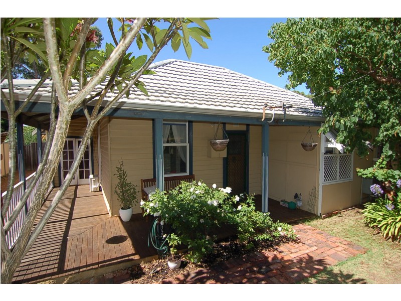 15 James Street, Guildford WA 6055