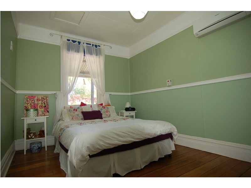 15 James Street, Guildford WA 6055