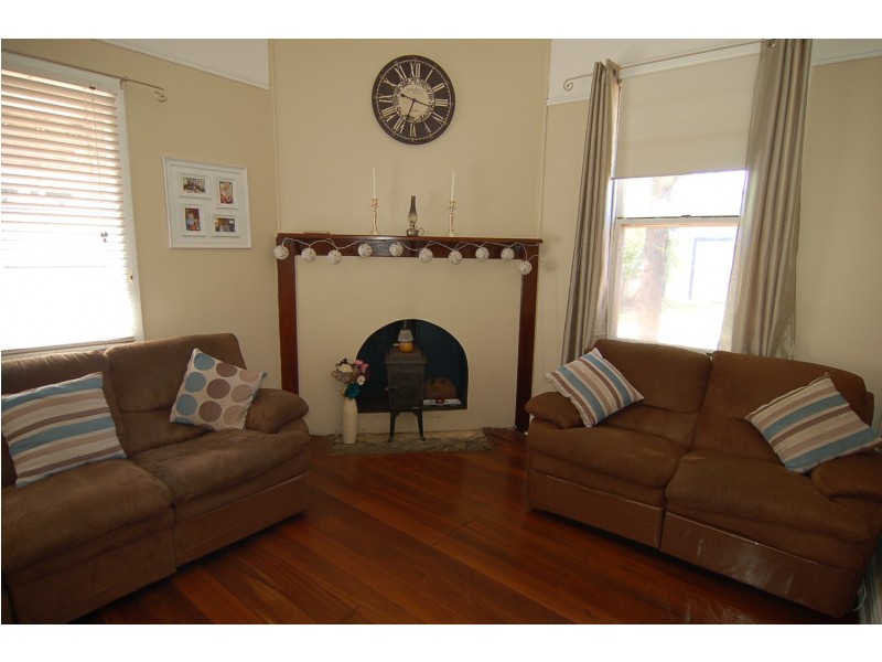 15 James Street, Guildford WA 6055