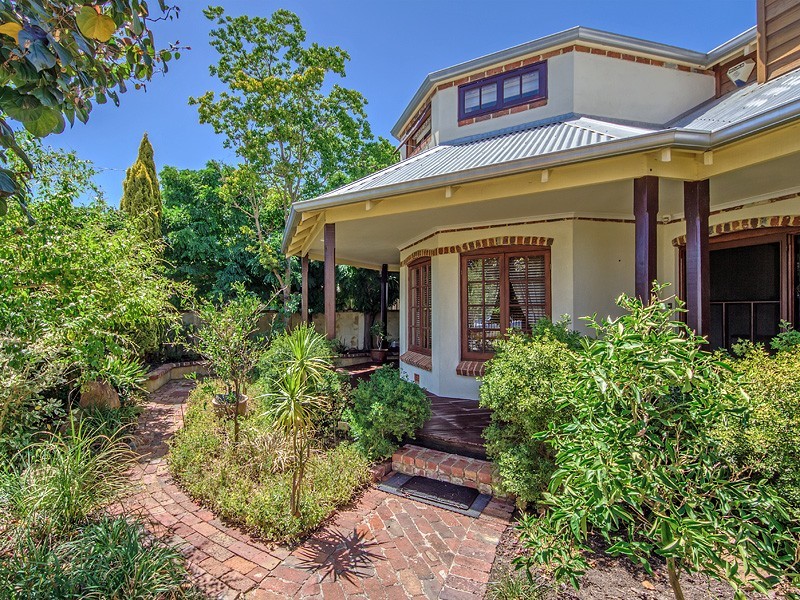 31 Bridson Street, Bassendean WA 6054