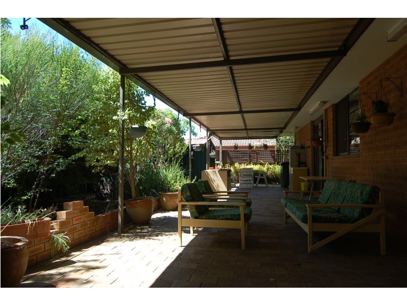 39 Hamilton St,, Bassendean WA 6054