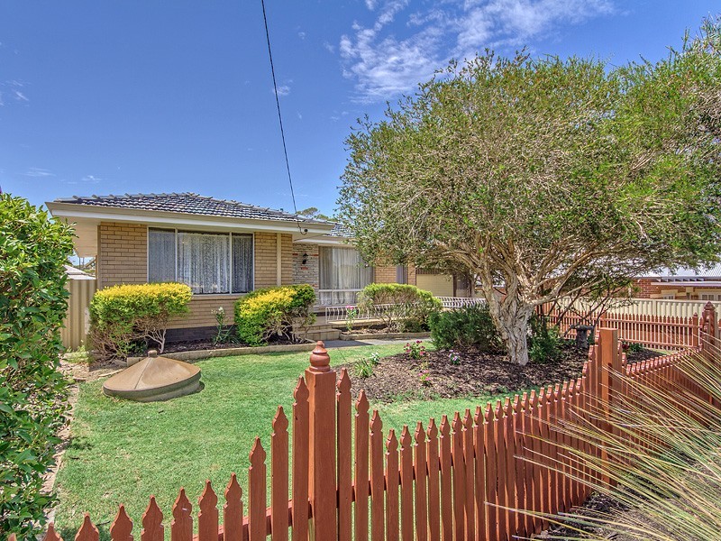 63 Villiers Street West, Bassendean WA 6054