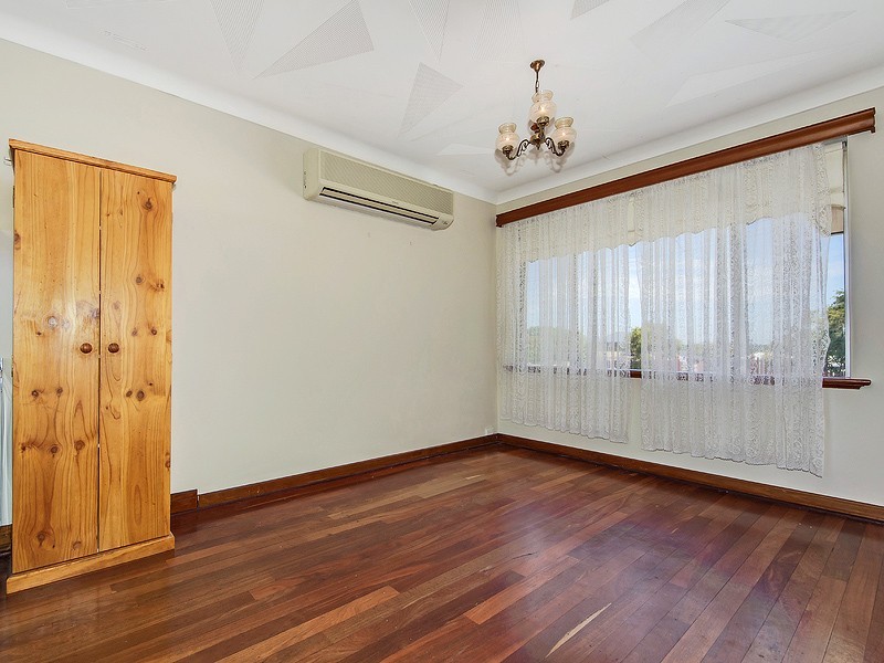 63 Villiers Street West, Bassendean WA 6054