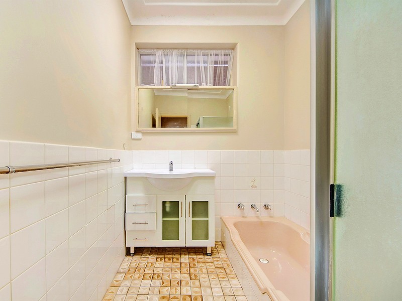 63 Villiers Street West, Bassendean WA 6054