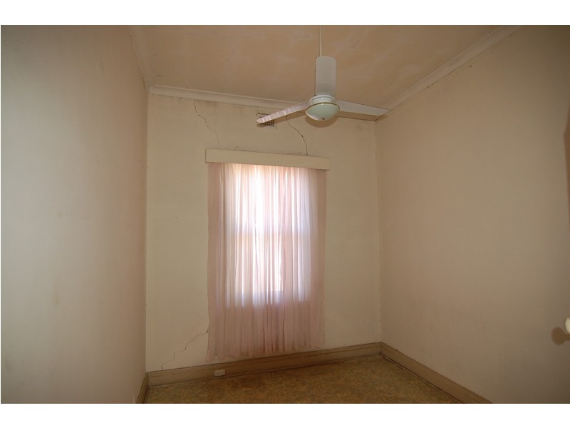 6 Briggs Street, Bassendean WA 6054