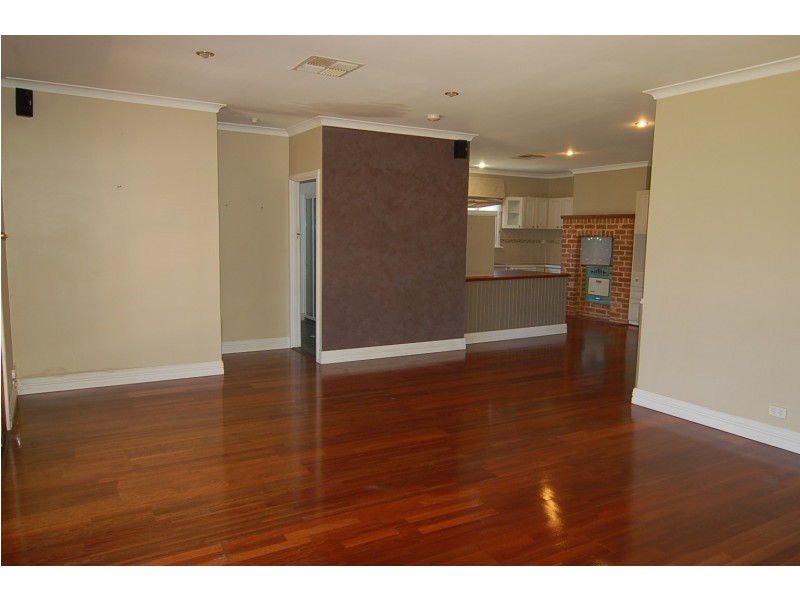 20 Tennyson Street, Bellevue WA 6056