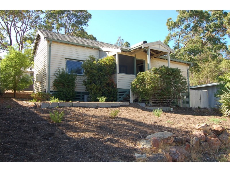 19 Robinson Road, Darlington WA 6070