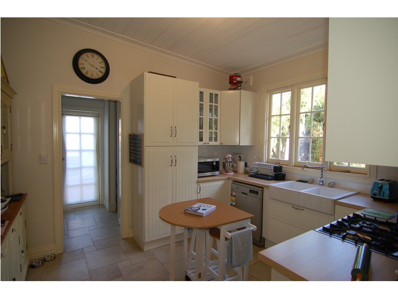 65 Charles Street (West), Midland WA 6056