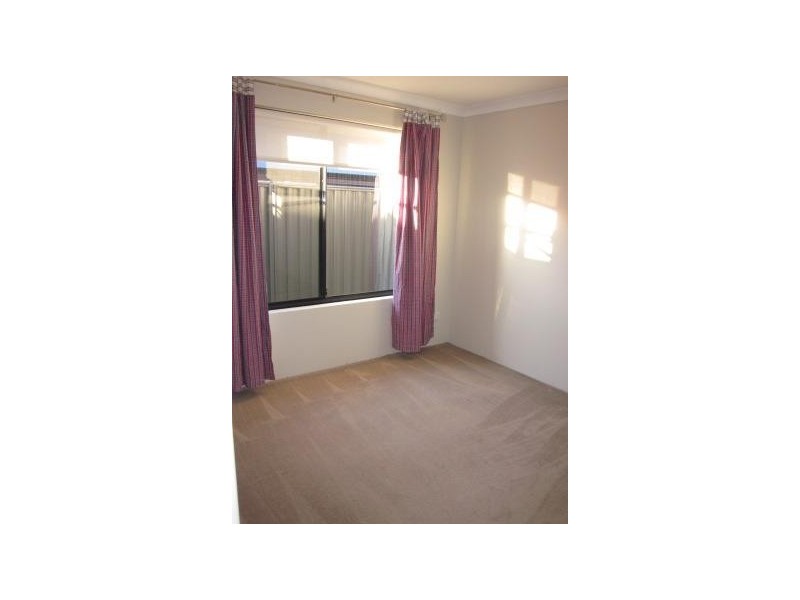 5 FARNELL, Aveley WA 6069