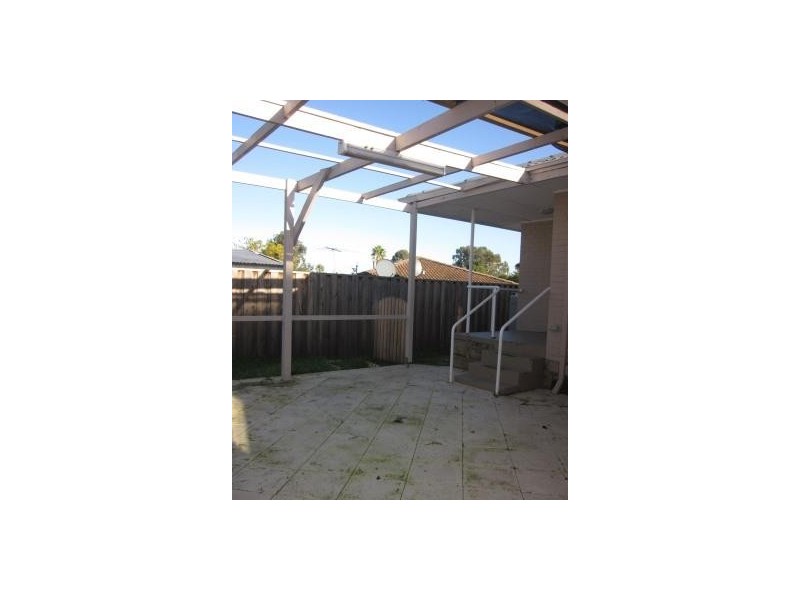 14 DENSTON WAY, Girrawheen WA 6064