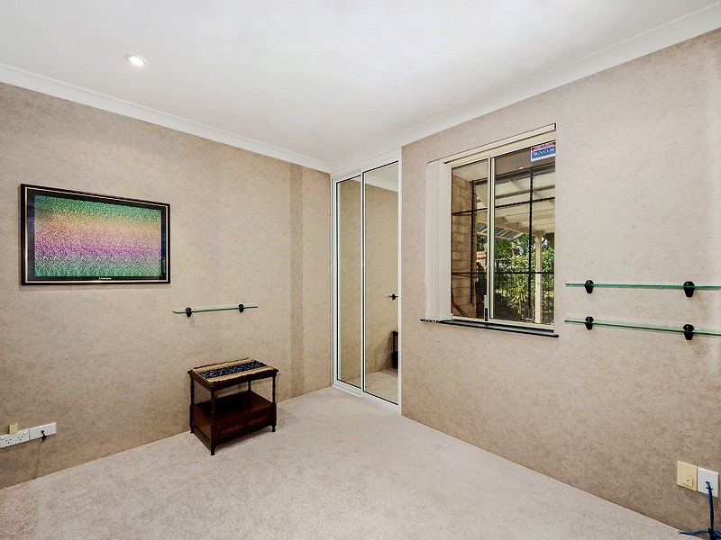 3/21 McWhae Gardens, Bayswater WA 6053
