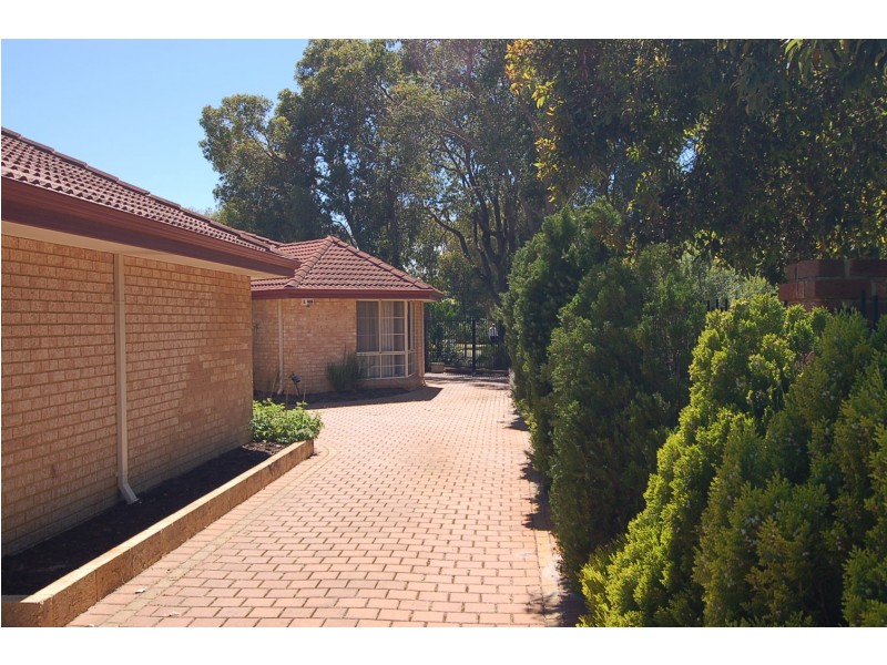 3/21 McWhae Gardens, Bayswater WA 6053