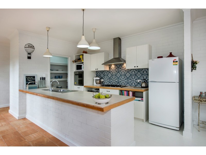 82A Iolanthe Street, Bassendean WA 6054