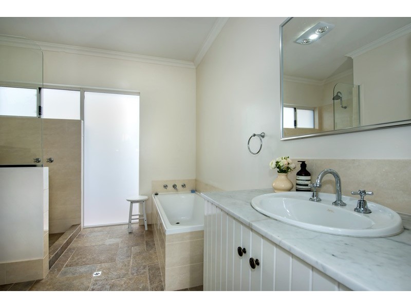 82A Iolanthe Street, Bassendean WA 6054