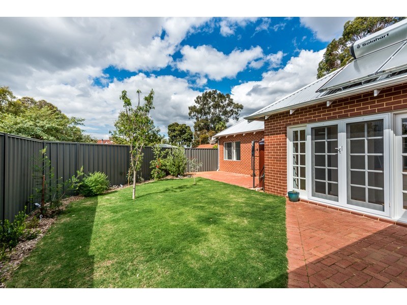 82A Iolanthe Street, Bassendean WA 6054