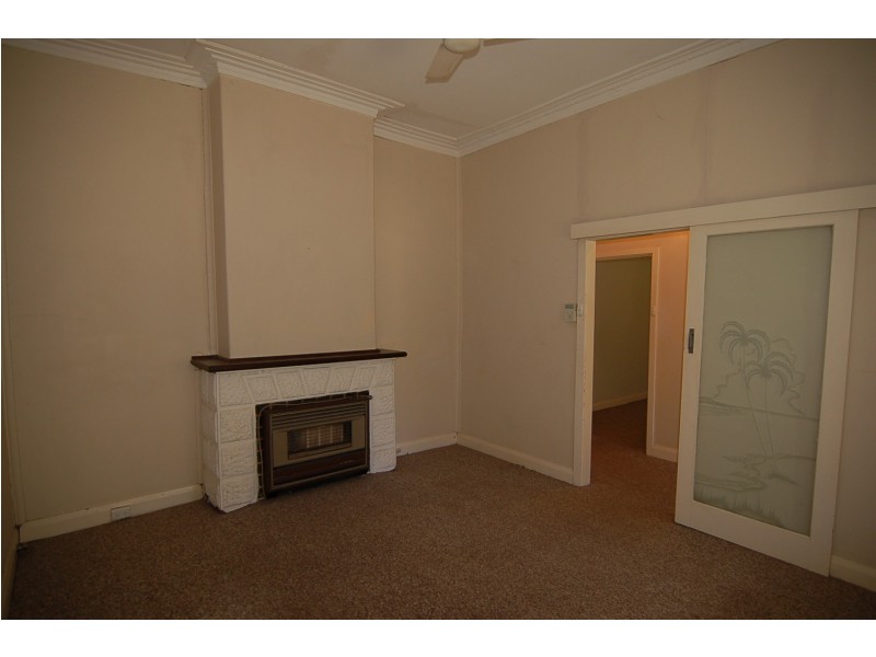 4 Meares Street, Guildford WA 6055