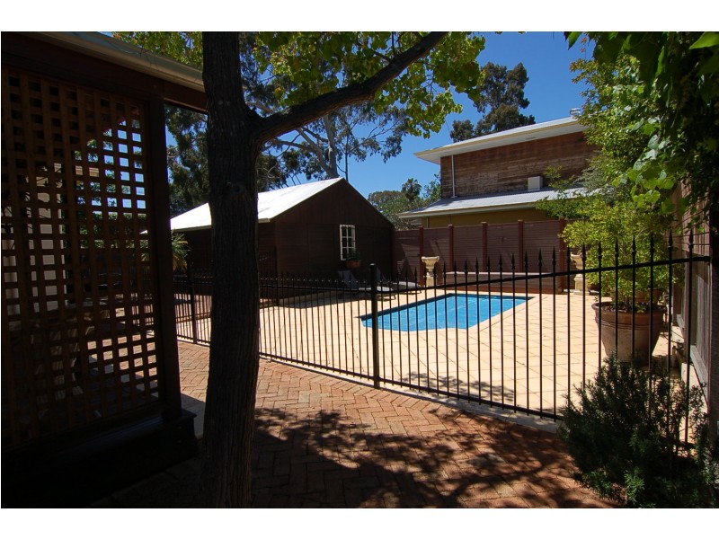 6 Attfield Street, Guildford WA 6055