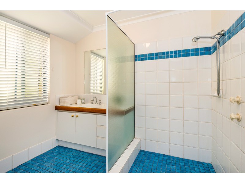 8 Houghton Close, South Guildford WA 6055