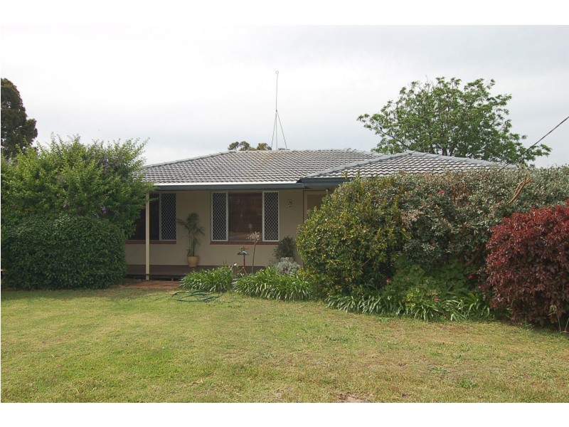 29 Lukin Way, Bassendean WA 6054