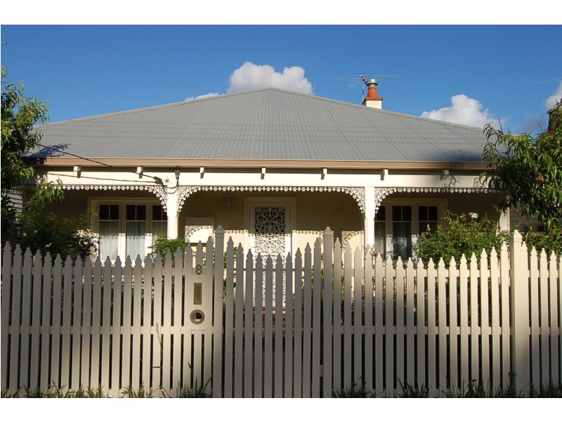 8 Stephen Street, Guildford WA 6055