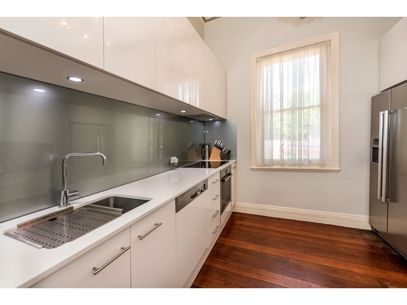 62 East Street, Guildford WA 6055