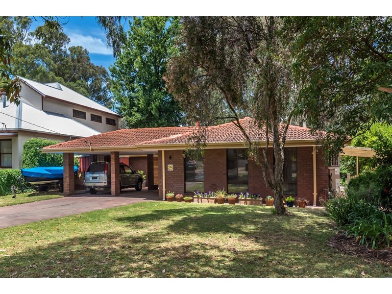 25 Helena Street, Guildford WA 6055