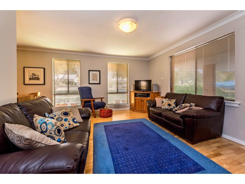 25 Helena Street, Guildford WA 6055