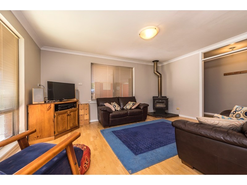 25 Helena Street, Guildford WA 6055