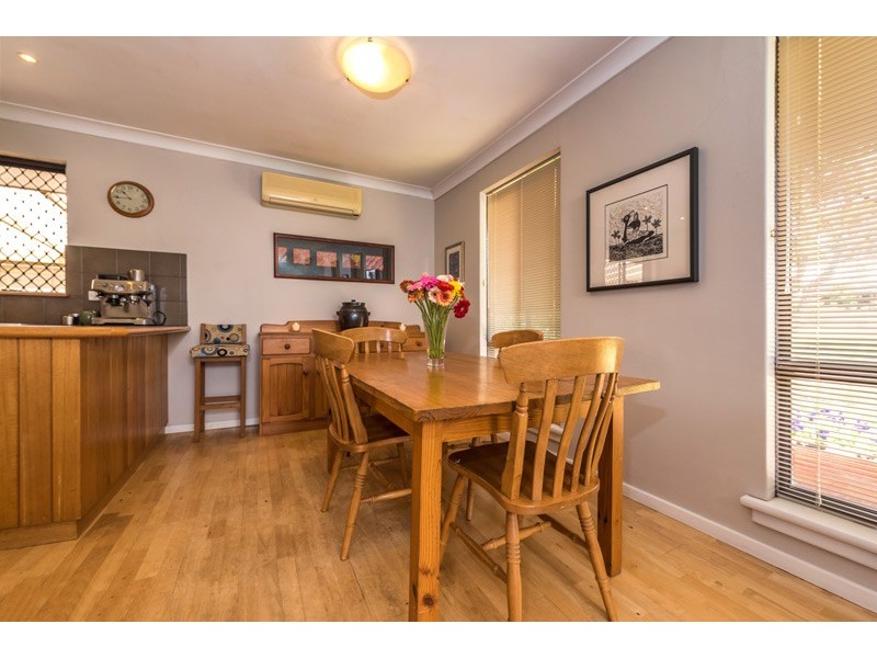 25 Helena Street, Guildford WA 6055