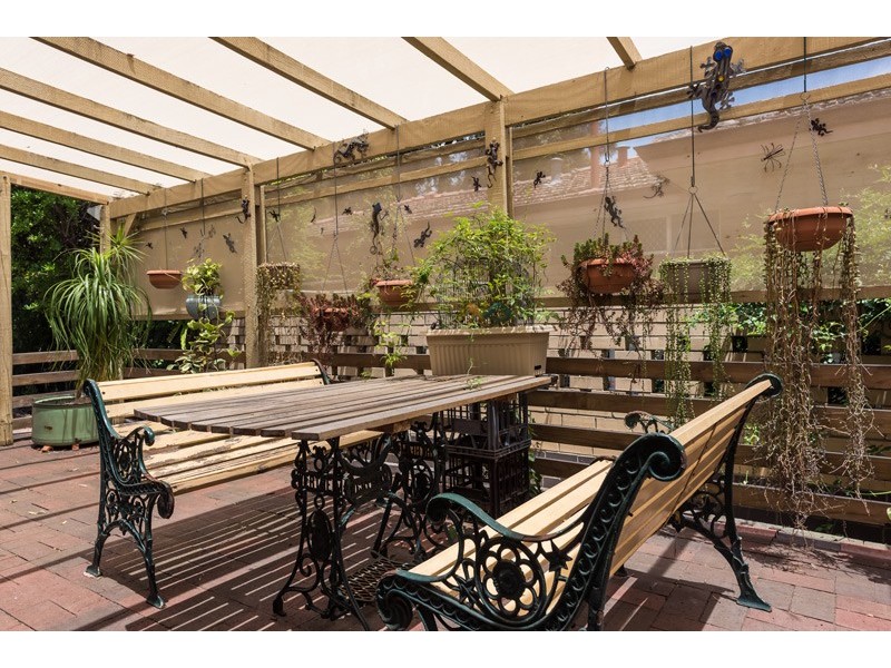 25 Helena Street, Guildford WA 6055