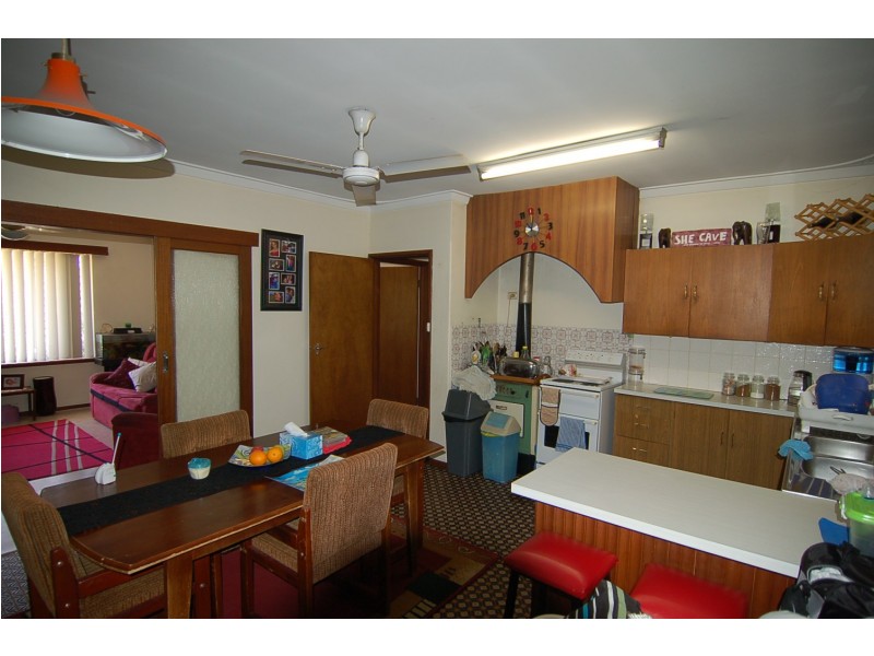 49 Spring Avenue, Midland WA 6056