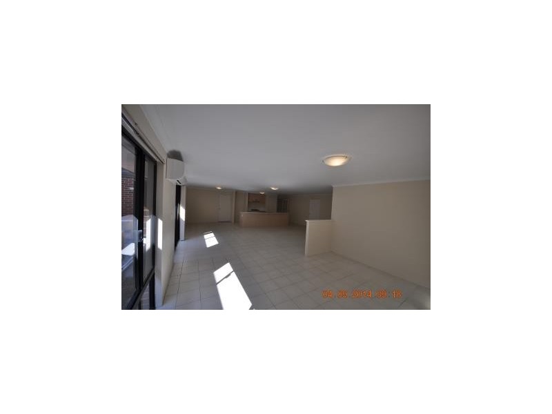 41 Watkins Loop, Tapping WA 6065