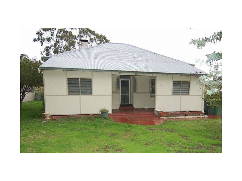 33 Fourth Avenue, Bassendean WA 6054