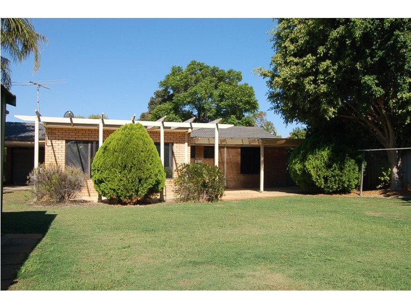 9 Blockley Way, Bassendean WA 6054