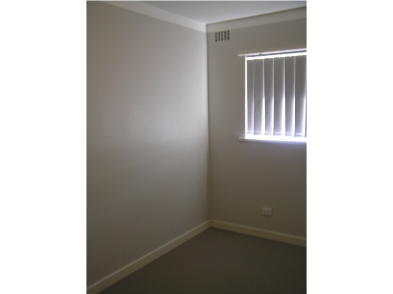 2/26 Morrit Way, Parmelia WA 6167