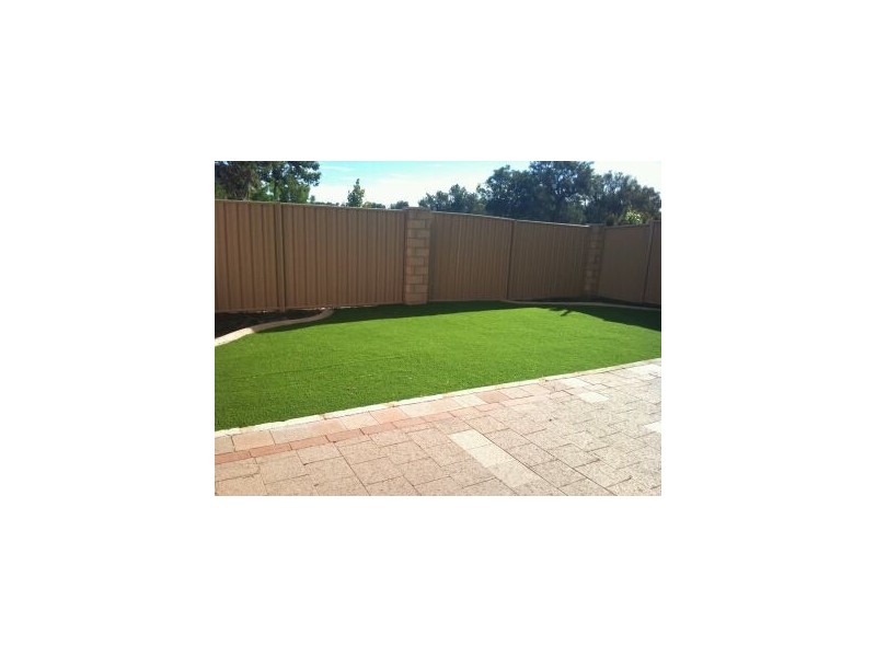 2/26 Morrit Way, Parmelia WA 6167