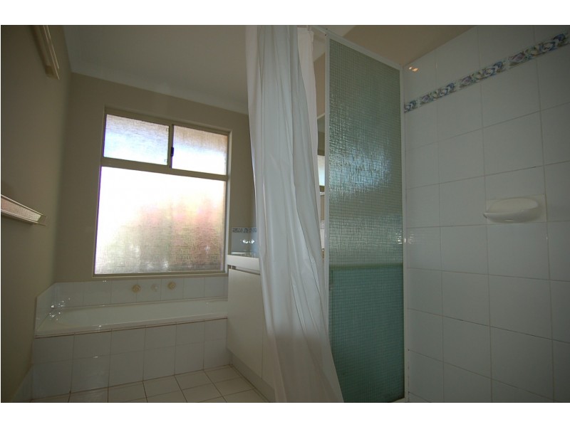 8A Fifth Avenue, Bassendean WA 6054