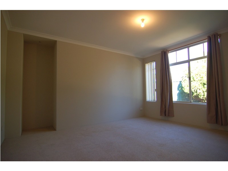 8A Fifth Avenue, Bassendean WA 6054